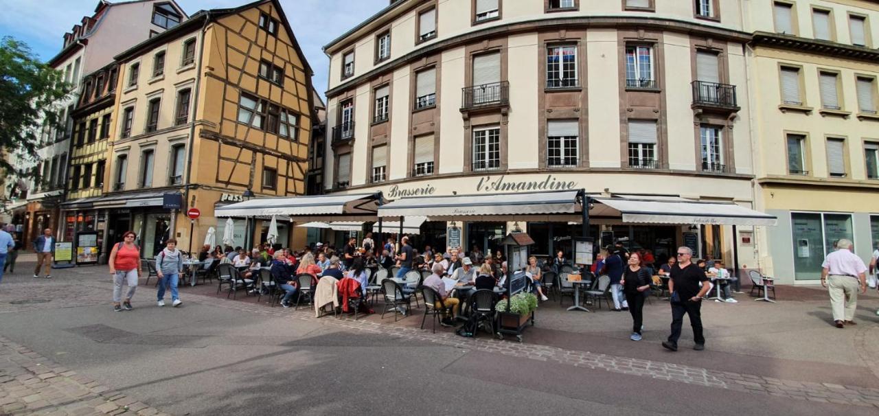 Le Red St Leon : Lit Queen Size * Wifi * Ideal Couple Colmar Exterior foto